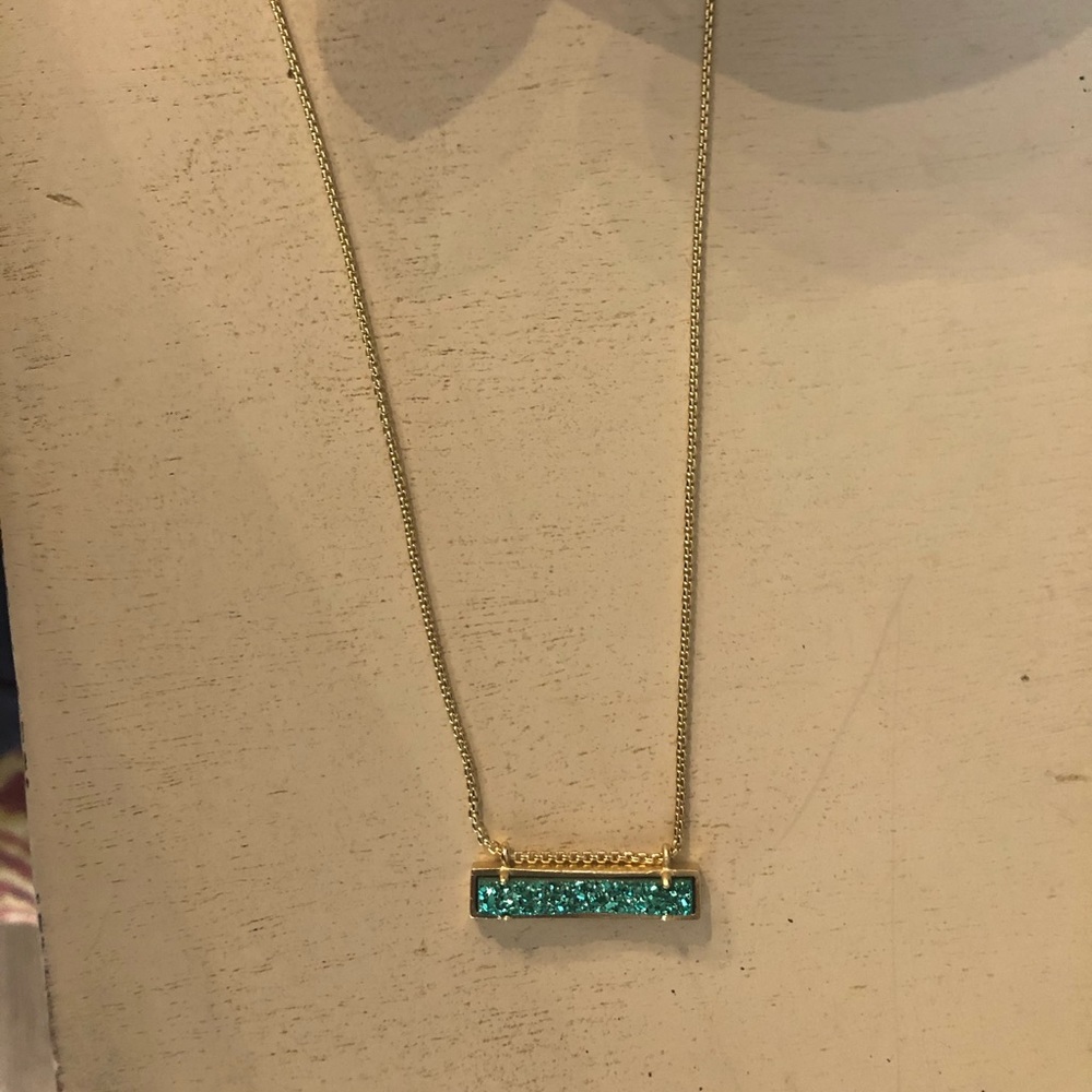 Kendra Scott Necklace